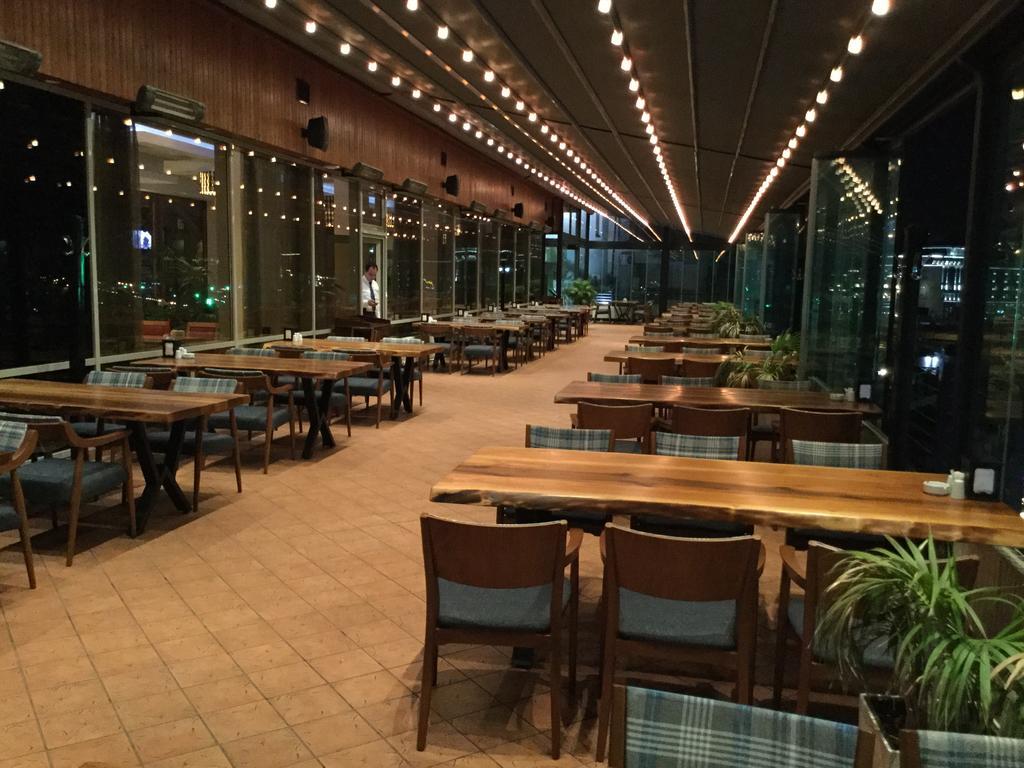 באקו Riviera Hotel מראה חיצוני תמונה