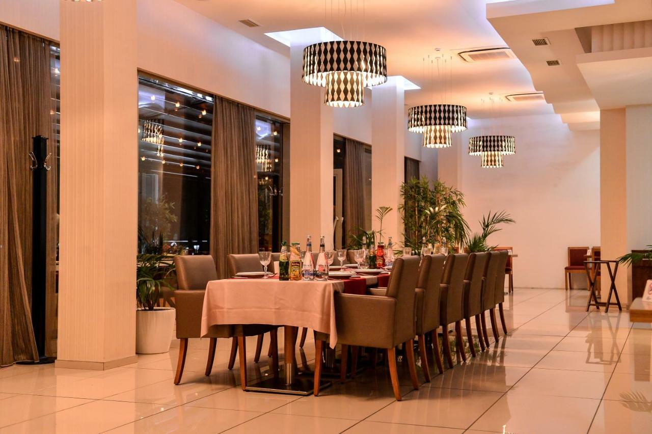 באקו Riviera Hotel מראה חיצוני תמונה